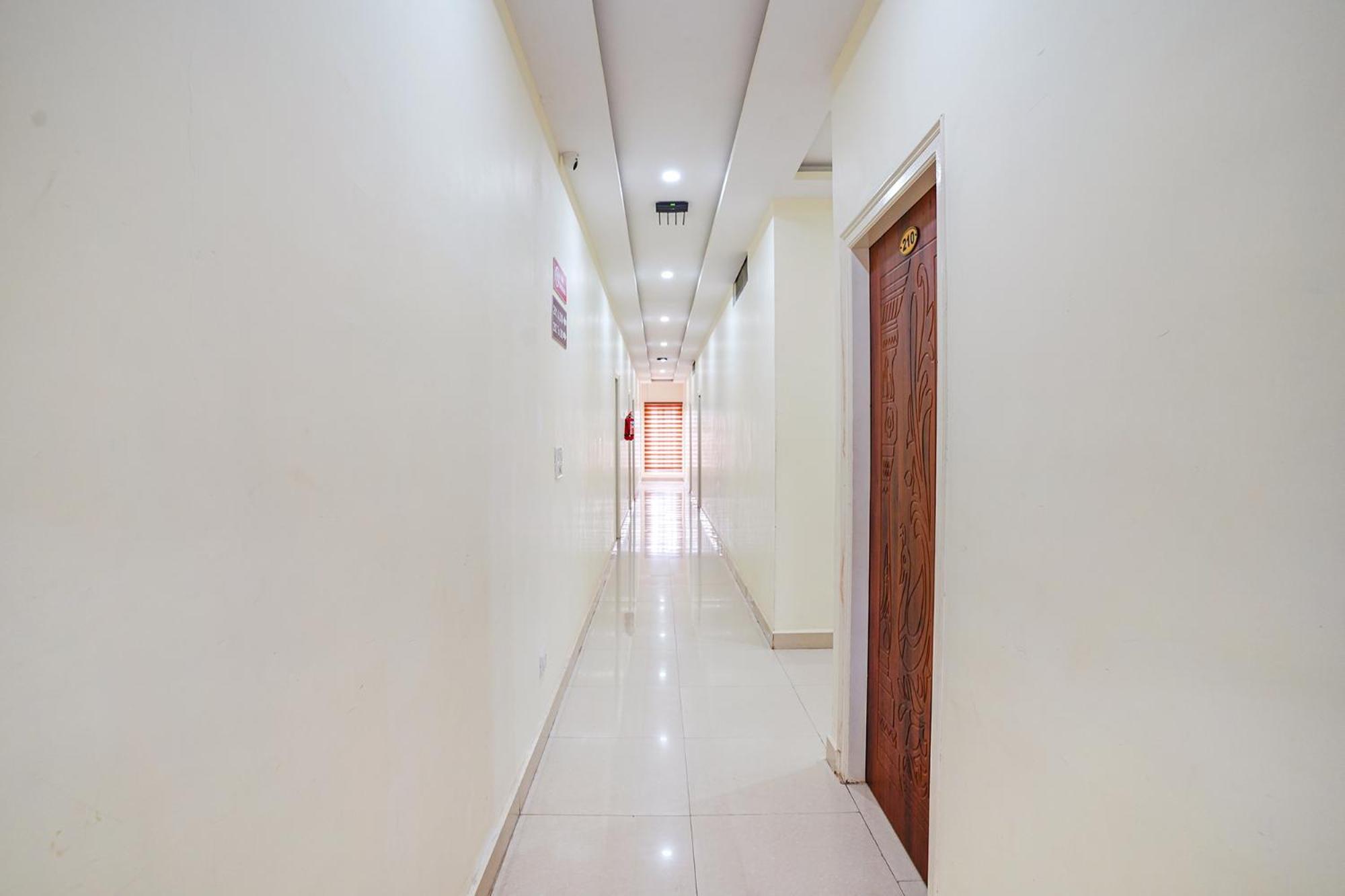 Fabhotel Partha Residency - Nr Iskcon Kr Puram Бангалор Экстерьер фото