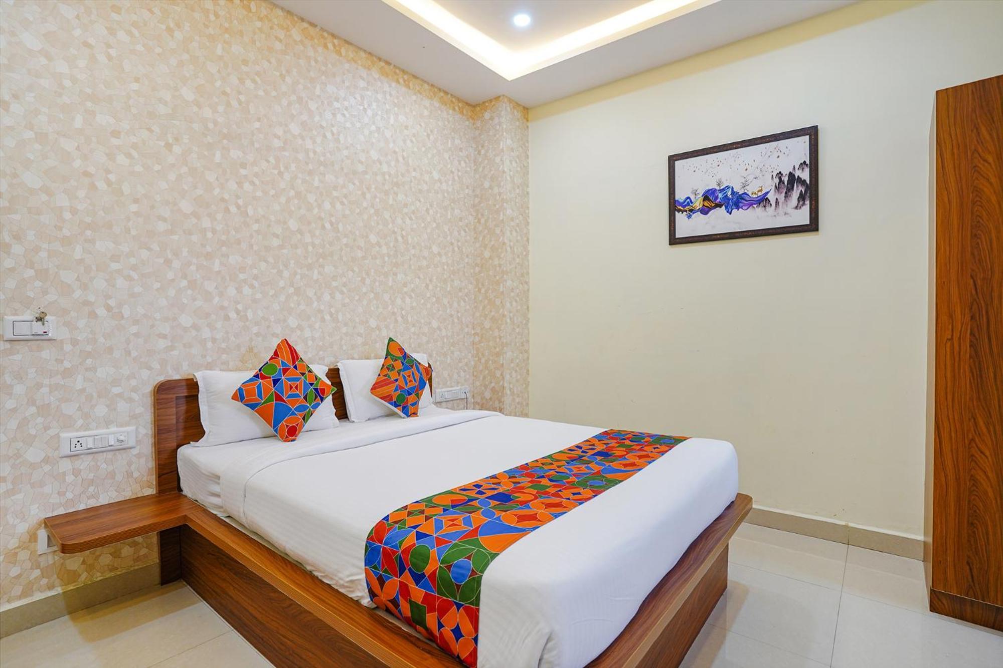 Fabhotel Partha Residency - Nr Iskcon Kr Puram Бангалор Экстерьер фото